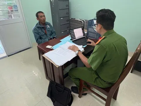 Khởi tố người đàn ông tấn công con rể hàng xóm vì hát karaoke quá giờ