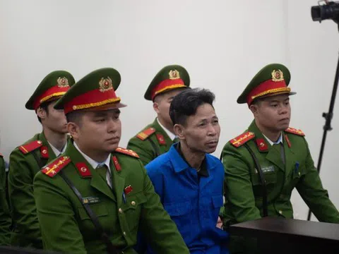 Hoãn phiên tòa xét xử kẻ đốt quán cà phê làm 11 người tử vong