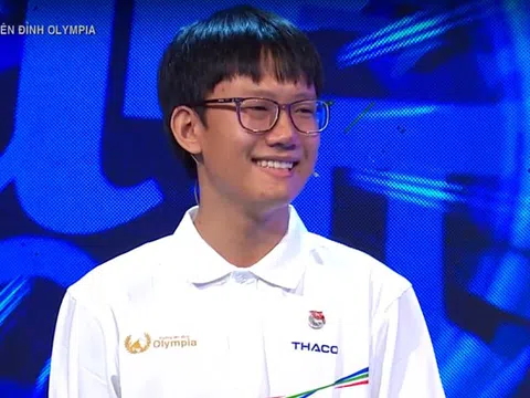 Chân dung nam sinh đạt 400 điểm, bỏ xa đối thủ tại Olympia