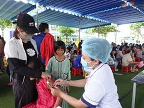 TP Hồ Chí Minh: Trẻ chưa đủ mũi vaccine sẽ được tiêm bù từ năm học 2025 - 2026