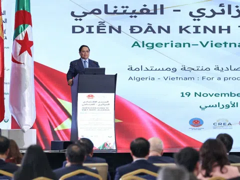 Thủ tướng mời gọi doanh nghiệp Việt Nam đầu tư tại Algeria để xuất khẩu sang 3 châu lục