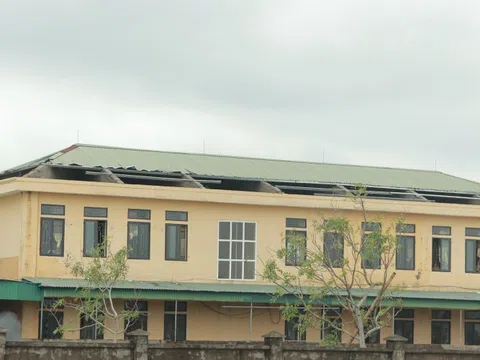 Mái tốc, phòng hỏng: Nhiều trường học ở Hà Tĩnh chưa thể khôi phục sau bão