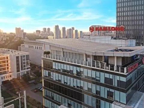 Nam Long (NLG) chốt đợt chào bán, Chủ tịch Nguyễn Xuân Quang chi 117 tỷ đồng mua cổ phiếu, chuyển 15,3 triệu quyền mua cho 2 con trai