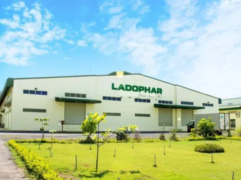 Dược Lâm Đồng (LDP) lên phương án dùng quỹ và thặng dư vốn xóa lỗ lũy kế, muốn huy động gần 94 tỷ đồng từ cổ đông