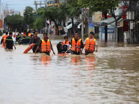 Thông báo Kết luận của Bộ Chính trị về khắc phục hậu quả mưa, lũ đặc biệt lớn ở miền Trung