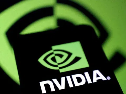 Nvidia ghi nhận doanh thu 57 tỷ USD, lợi nhuận ròng áp sát Alphabet bất chấp lo ngại 'bong bóng'