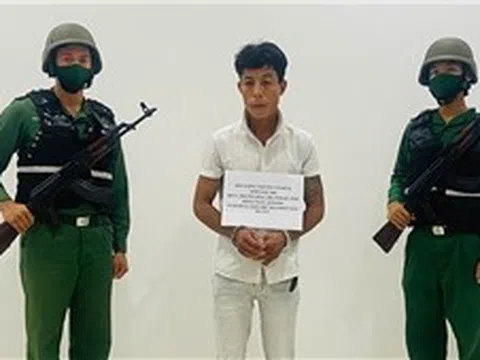 Bắt quả tang đối tượng tàng trữ trái phép chất ma túy