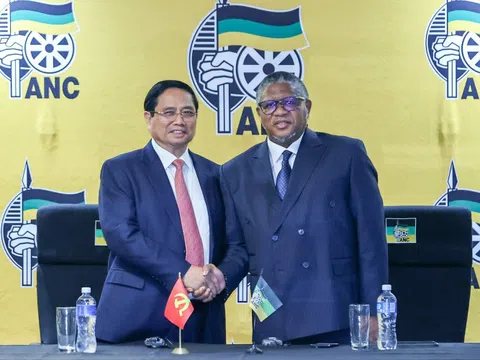 Tổng Thư ký Đảng Đại hội dân tộc Phi: Việt Nam là mô hình đáng học hỏi