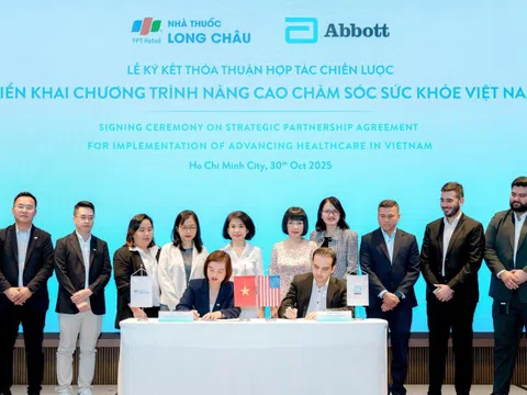 Abbott cùng FPT Long Châu triển khai hợp tác chiến lược toàn diện "Nâng cao chăm sóc sức khỏe Việt Nam"