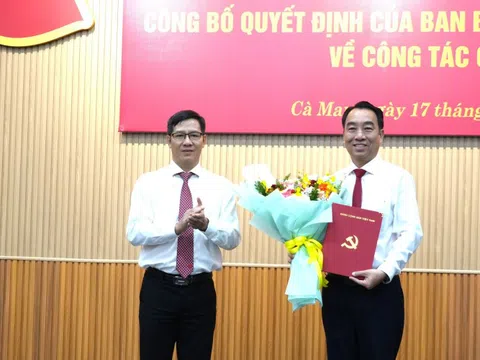 Chủ tịch UBND tỉnh Vĩnh Long Lữ Quang Ngời giữ chức Phó Bí thư Tỉnh ủy Cà Mau