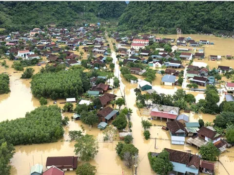 Khẩn trương ứng phó đợt mưa lũ lớn tại Trung Bộ