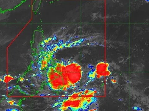 Biển Đông sắp đón bão số 15, cảnh báo thời tiết xấu, nhiều nơi mưa to dữ dội