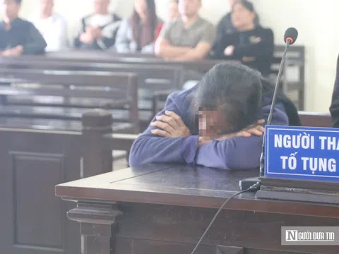 Nhói lòng những câu hỏi của mẹ già ở phiên toà xử con trai phạm tội Giết người