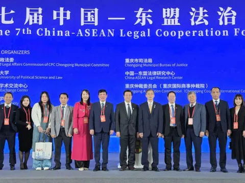 Đoàn công tác của Hội Luật gia Việt Nam tham dự Diễn đàn Hợp tác pháp luật Trung Quốc - ASEAN lần thứ 7