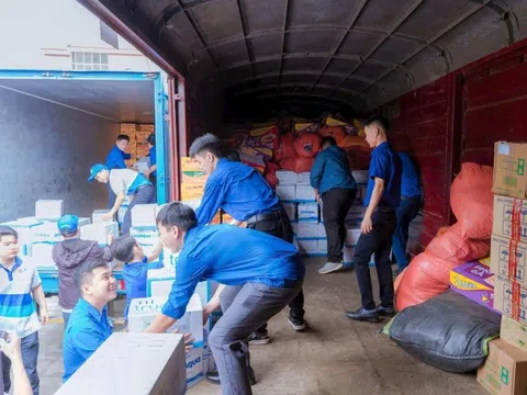 Dự kiến khôi phục tuyến đường sắt quốc gia vào sáng mai, 26/11