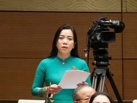 Tuyển dụng, điều động, thuyên chuyển giáo viên làm "nóng" nghị trường Quốc hội