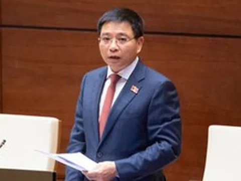 Trong lũ lụt khẩn cấp, sẵn sàng xuất cấp lương thực khi có nhu cầu, không vướng thủ tục