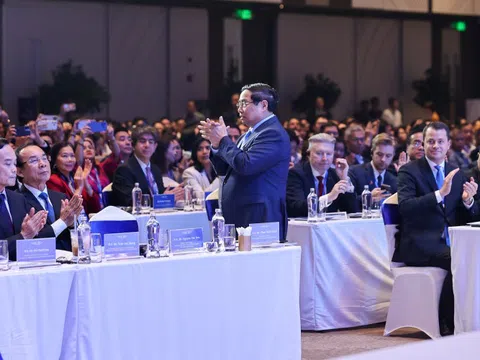 Thủ tướng dự các hoạt động tâm điểm tại Diễn đàn Kinh tế mùa Thu