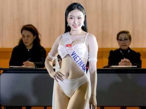 Người đẹp Việt Nam diện áo tắm gợi cảm tại Hoa hậu Quốc tế 2025