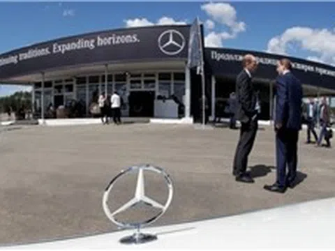 Mercedes-Benz đăng ký nhãn hiệu tại Nga