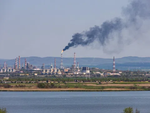 Số phận nhà máy lọc dầu Nga ở Bulgaria phụ thuộc vào đàm phán Mỹ-Nga về Ukraine