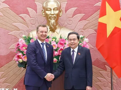 Chủ tịch Quốc hội Trần Thanh Mẫn tiếp Phó Chủ tịch Thứ nhất Hội đồng Liên bang Quốc hội LB Nga