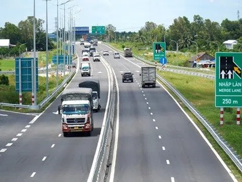 Bộ Xây dựng thông tin về thời điểm mở rộng cao tốc Tp.HCM - Trung Lương