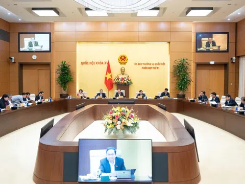 UBTVQH ban hành các Nghị quyết về công tác cán bộ 3 địa phương