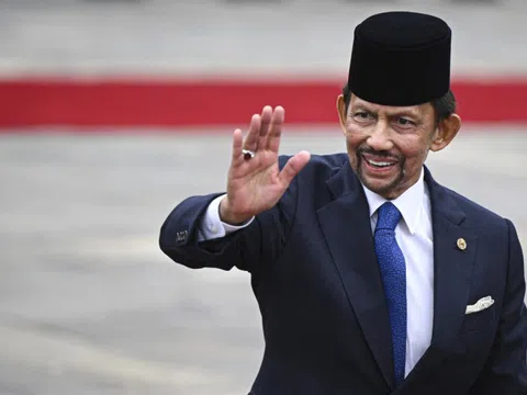 Quốc vương Brunei kết thúc chuyến thăm cấp Nhà nước tới Việt Nam