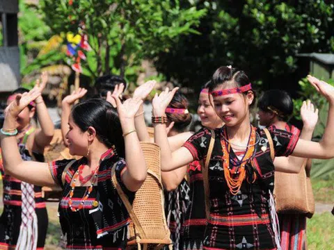 ‘Chào năm mới 2026’ tại Làng Văn hóa-Du lịch các dân tộc Việt Nam