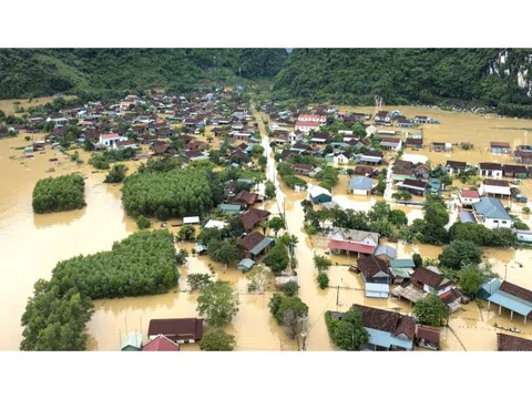 Thiên tai cực kỳ dị thường, khả năng còn 1-2 cơn bão trên Biển Đông