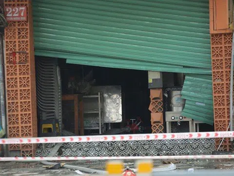 Vụ quán ăn bốc cháy ở Tp.HCM: Hai cô gái nhảy từ tầng cao thoát chết