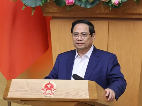 Thủ tướng lưu ý giá vàng, giá bất động sản đang neo cao