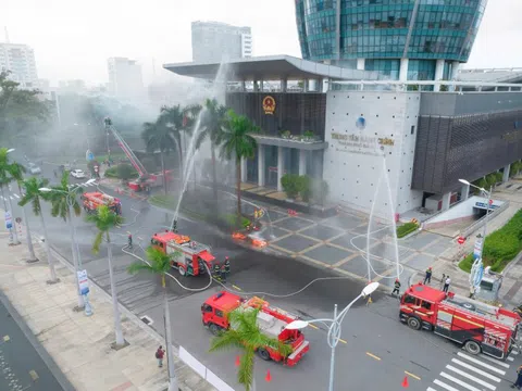 Diễn tập chữa cháy, ứng cứu 1.200 người tại Trung tâm hành chính TP. Đà Nẵng