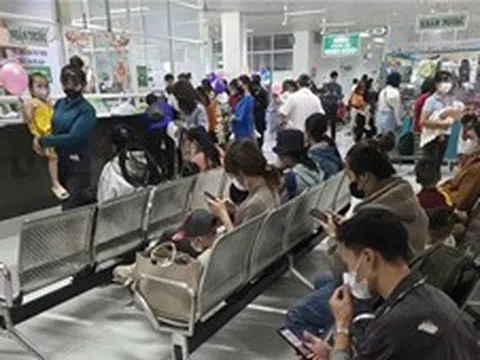 Thời tiết thất thường, bệnh hô hấp, cúm mùa tăng mạnh ở cả trẻ em và người cao tuổi