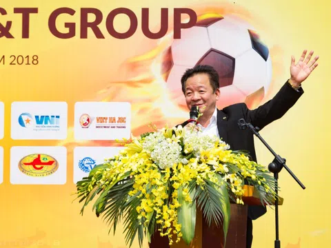 Bầu Hiển và cuộc cách mạng bóng đá nữ Việt Nam