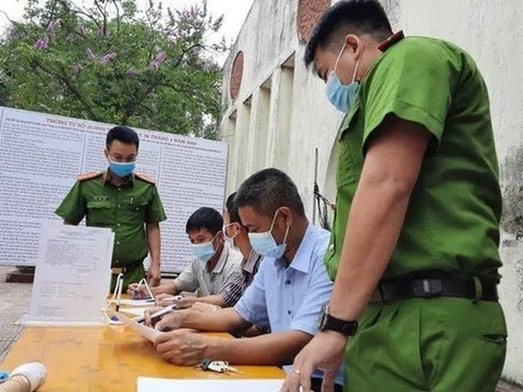 Loạt mức phạt vi phạm hành chính tăng mạnh từ 15/12, người dân cần lưu ý