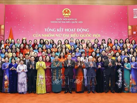 Chủ tịch Quốc hội Trần Thanh Mẫn dự tổng kết hoạt động Nhóm nữ đại biểu Quốc hội khóa XV