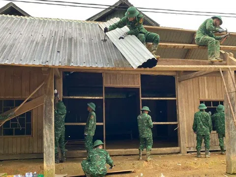 Đà Nẵng xây dựng lại, sữa chữa nhà cho 577 hộ dân sau mưa lũ