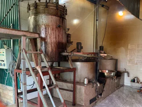 Tiềm ẩn nguy cơ ảnh hưởng đến sức khỏe khi sử dụng "Cao thảo dược" tự chế