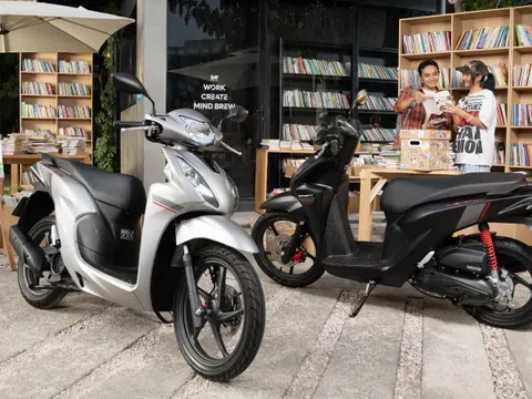 Honda Vision 2026 trình làng phiên bản Thể thao Bạc đen, chốt giá từ 31,89 triệu đồng