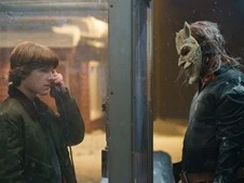 Câu chuyện điện ảnh: 'Black Phone 2' mở màn ấn tượng mùa phim Halloween tại Bắc Mỹ