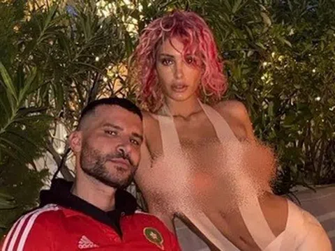 Trang phục “mặc như không” của vợ Kanye West: Nghệ thuật hay phản cảm?