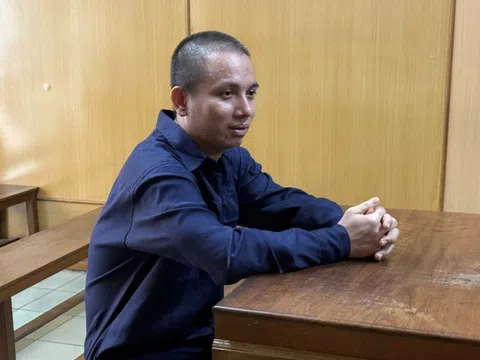 Mở hàng loạt trung tâm dạy lái xe để lừa đảo, bị cáo nhận 30 năm tù