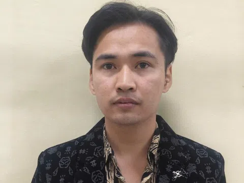 Từ đôi nam nữ làm điều mờ ám trong khách sạn, đối tượng môi giới mại dâm bị bắt giữ