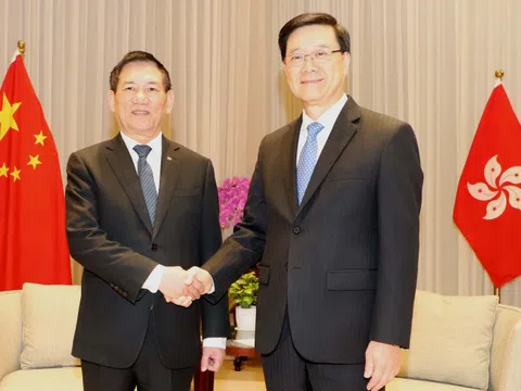 Phó Thủ tướng Chính phủ Hồ Đức Phớc hội kiến Trưởng Khu hành chính đặc biệt Hong Kong, Trung Quốc Lý Gia Siêu