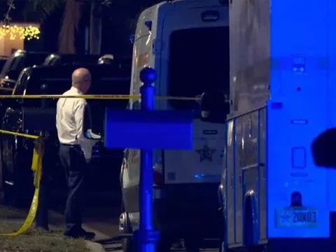 Người phụ nữ bị điều tra sau cái chết của 2 người chồng cũ trong cùng ngày