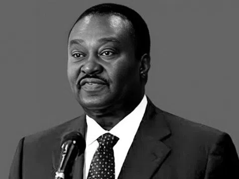 Điện chia buồn nguyên Chủ tịch Quốc hội Angola qua đời