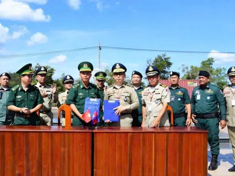 63 công dân Việt hồi hương từ Campuchia - Bài 1: Chạy trốn khỏi "ổ" lừa đảo