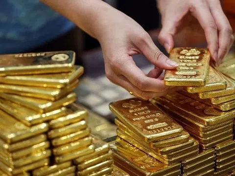 Giá vàng hôm nay 25/12: Đảo chiều giảm